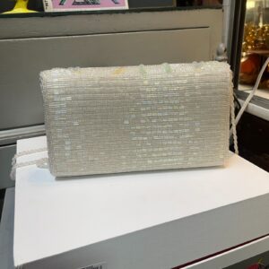 *AS-IS* PASTEL FLORAL IRIDESCENT BEADED PURSE in WHITE