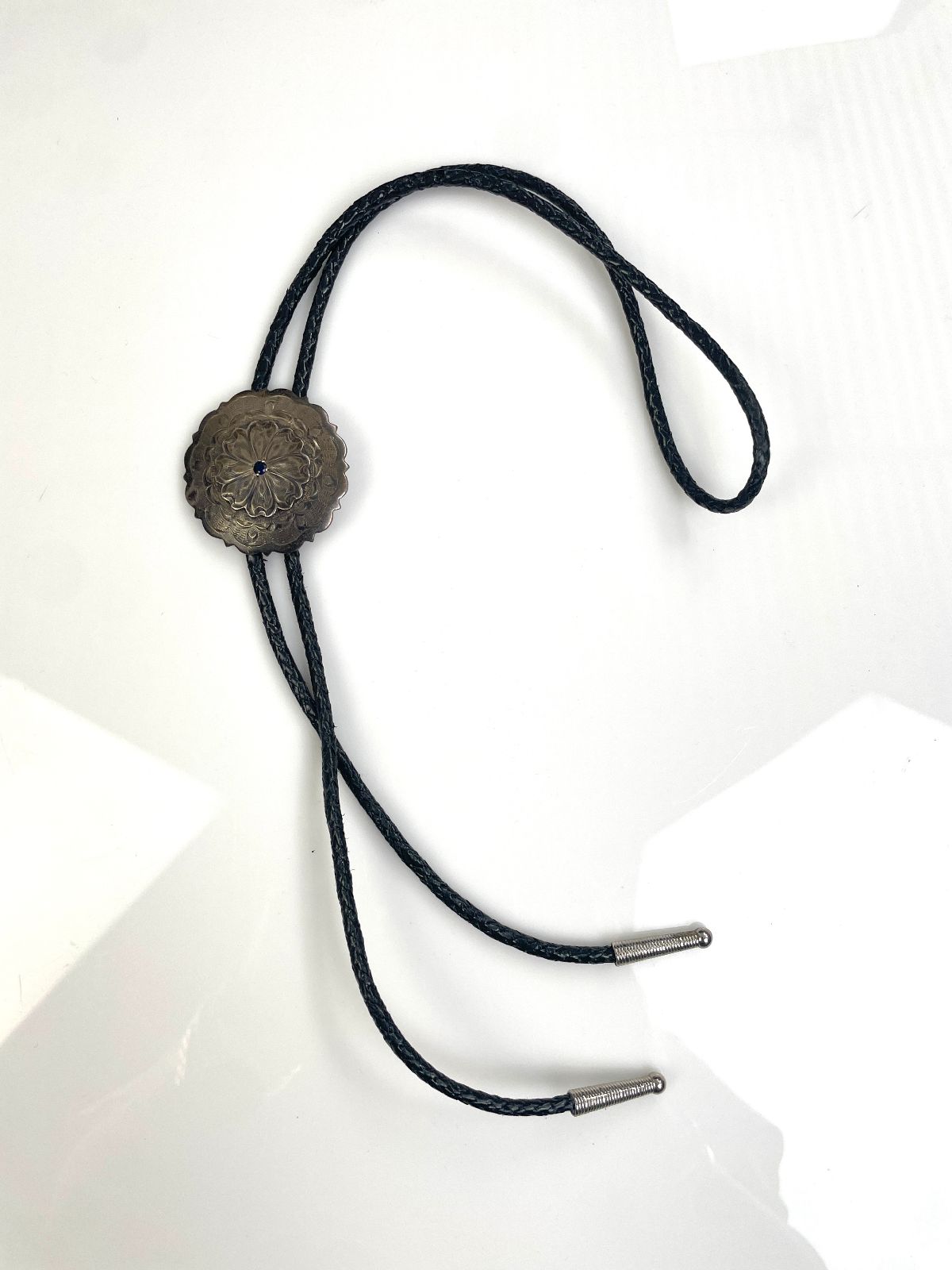 *AS-IS* 925 STERLING SILVER BOLO TIE ORNATE FLORAL DESIGN & BLUE SPINEL STONE in SILVER, BLACK, BLUE